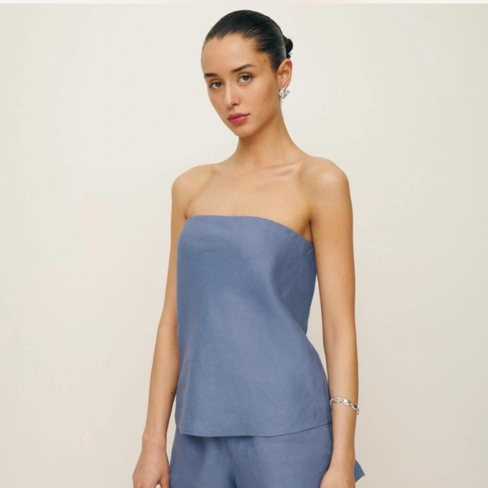 Reformation Mollie linen top in cornflower - size xL